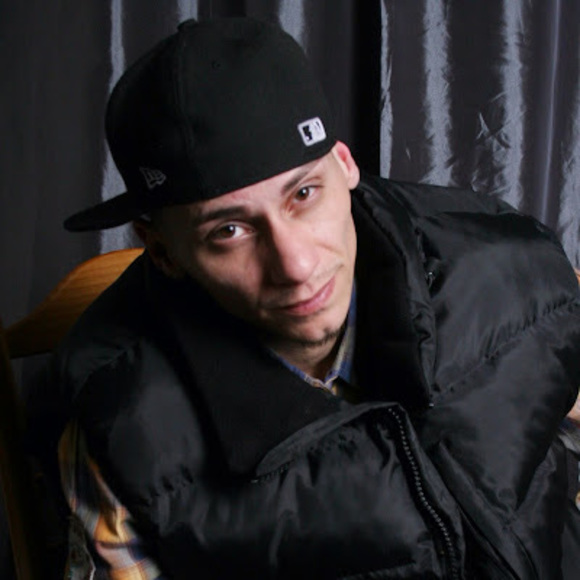 Meet your Posher, Carlos - Picture 1 of 1